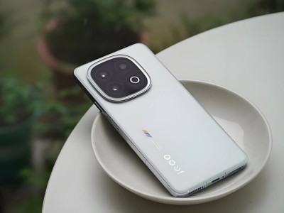 iQOO 13性能旗艦大跳水，3899元入手16GB+512GB版本，性價比爆棚！
